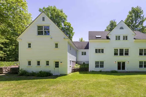 16 Mulherrin Farm Road Hanover NH 03755