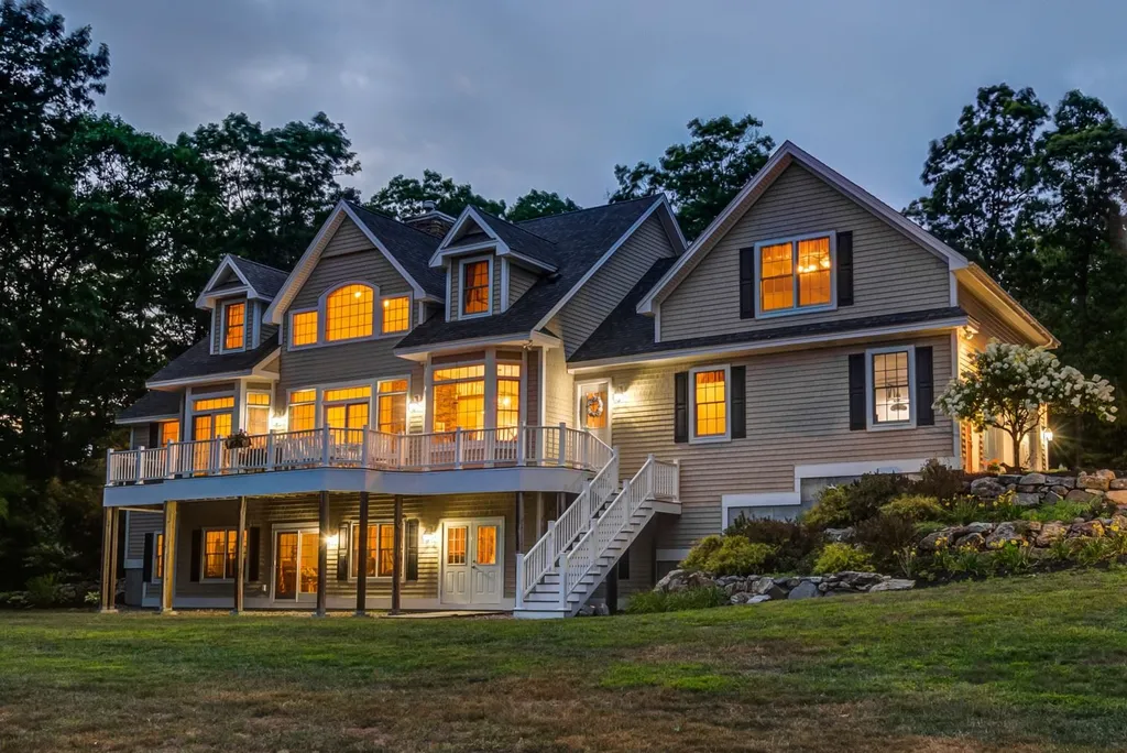 169 Ambrose Way Wolfeboro NH 03894