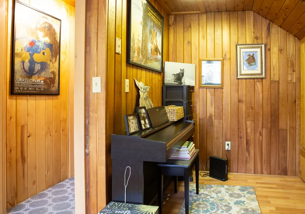 18 Cloverdale Road Underhill VT 05489