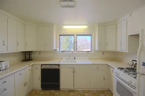 234 West Shore Road Grand Isle VT 05458