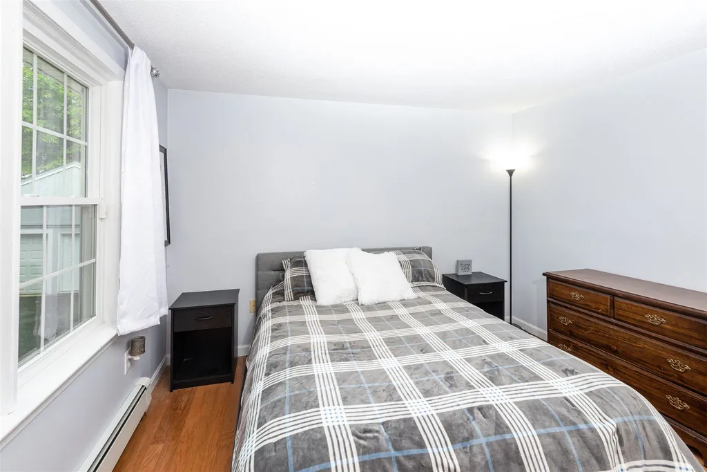 7052 Shaker Road Loudon NH 03307