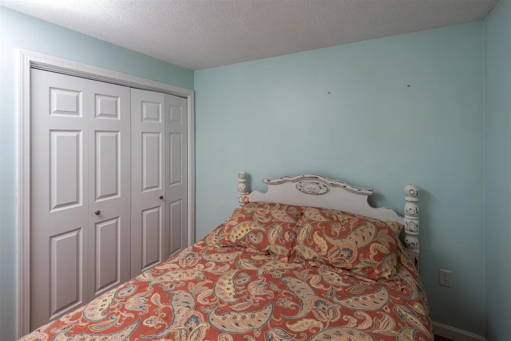 7052 Shaker Road Loudon NH 03307