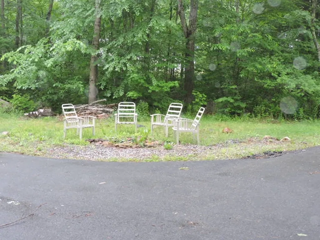 7052 Shaker Road Loudon NH 03307