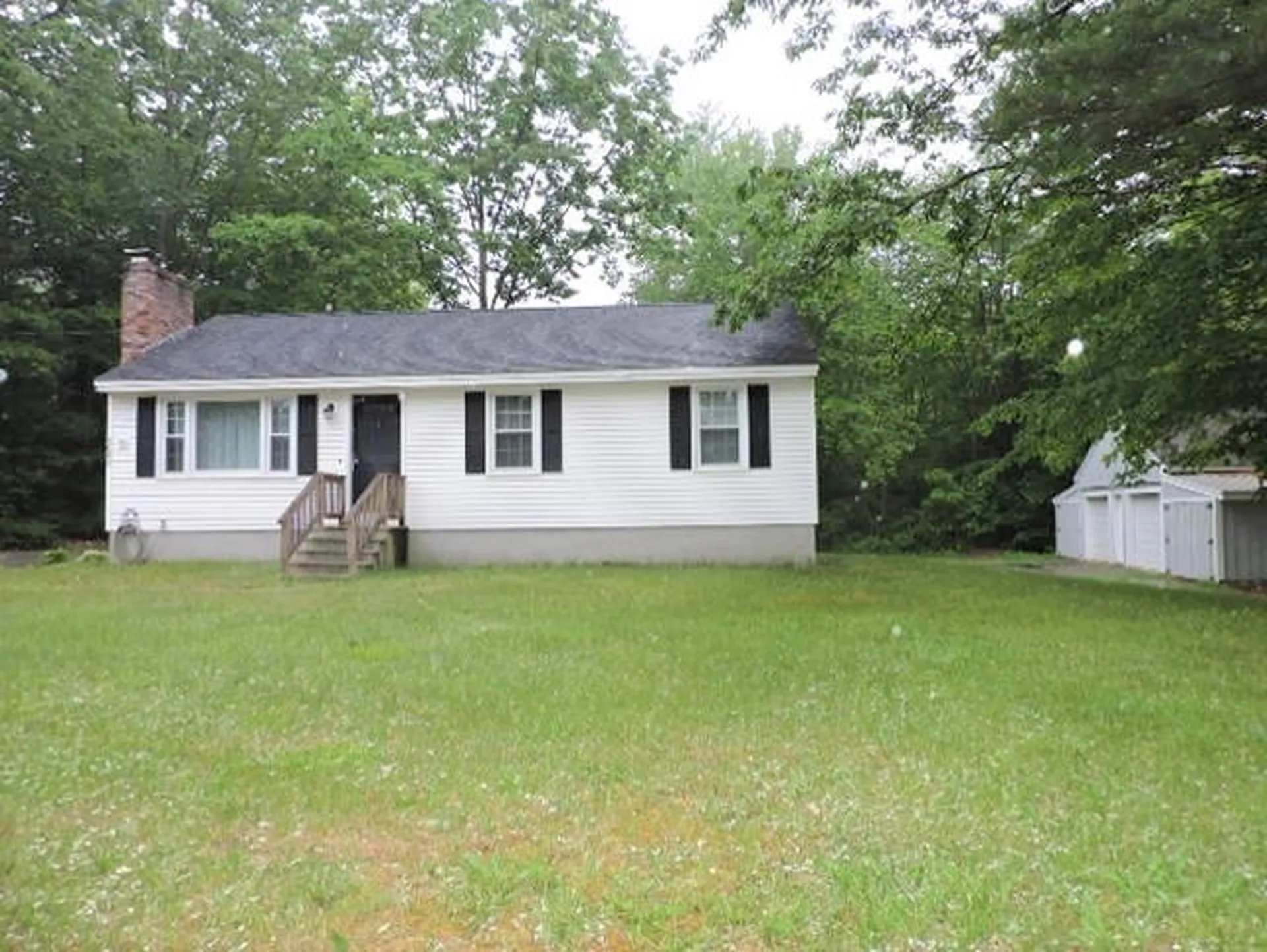 7052 Shaker Road Loudon NH 03307