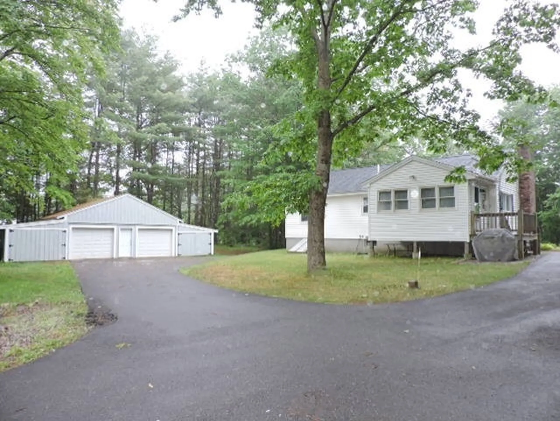 7052 Shaker Road Loudon NH 03307