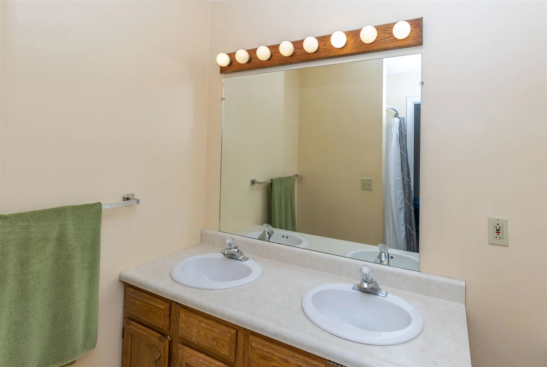 84 Maplewood Avenue Milton VT 05468