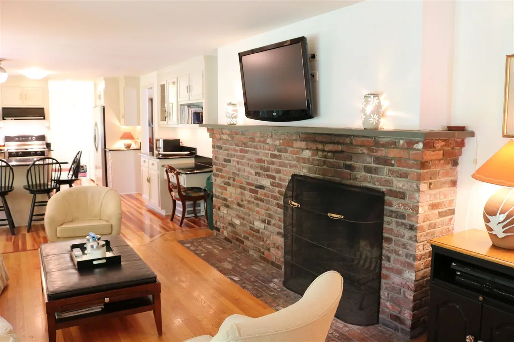 66 Edgewood Drive Hampton NH 03842