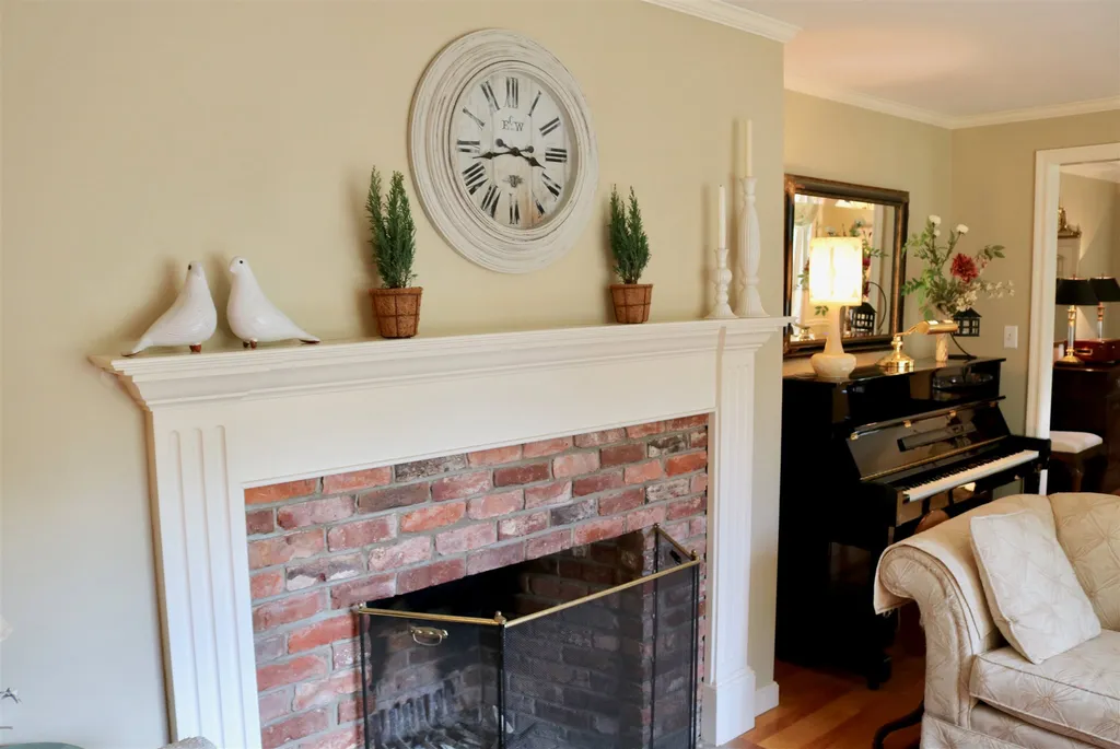 66 Edgewood Drive Hampton NH 03842