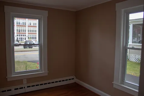 25 Strafford Street Laconia NH 03246