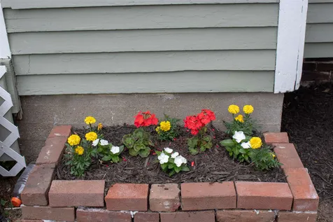 25 Strafford Street Laconia NH 03246