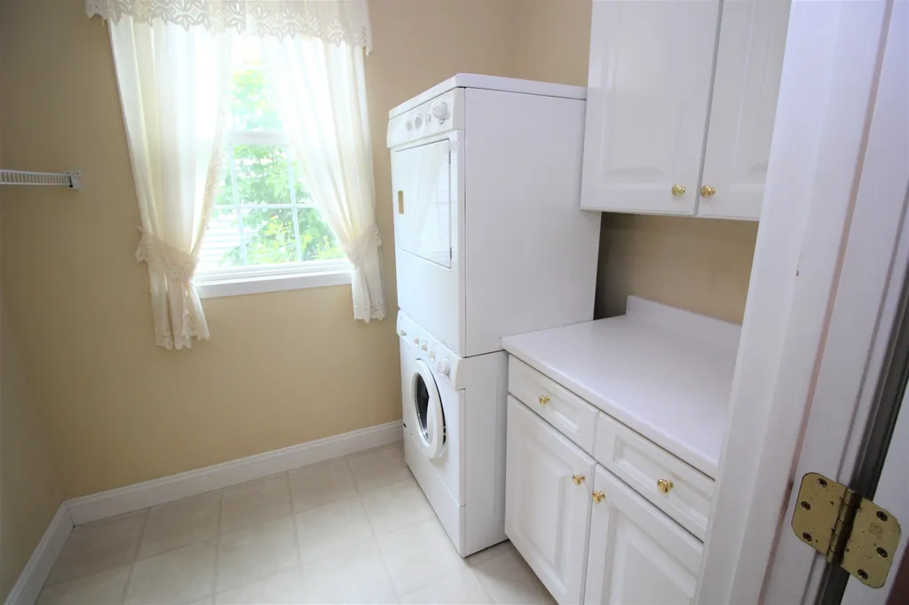 128 South Pointe Drive South Burlington VT 05403