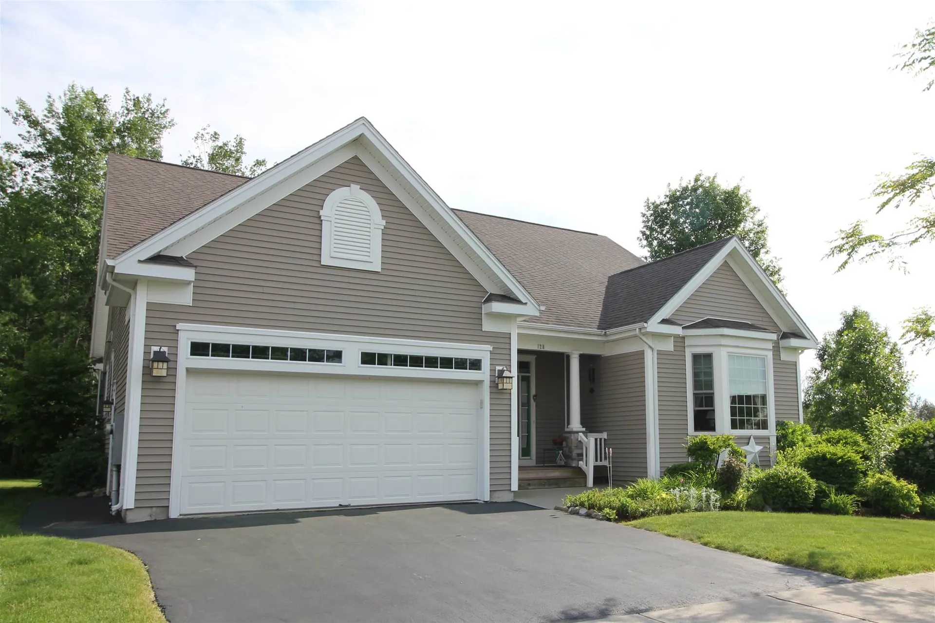 128 South Pointe Drive South Burlington VT 05403