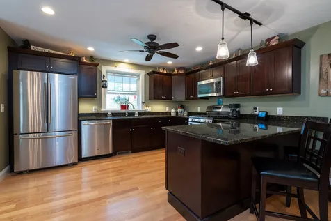 68 Village Place Drive Barrington NH 03825