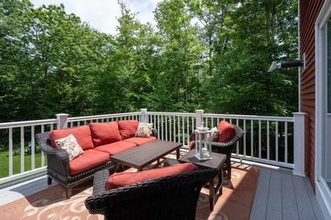 68 Village Place Drive Barrington NH 03825