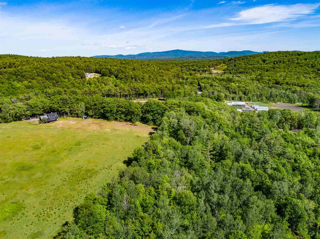 560 Pine Hill Road Wolfeboro NH 03894
