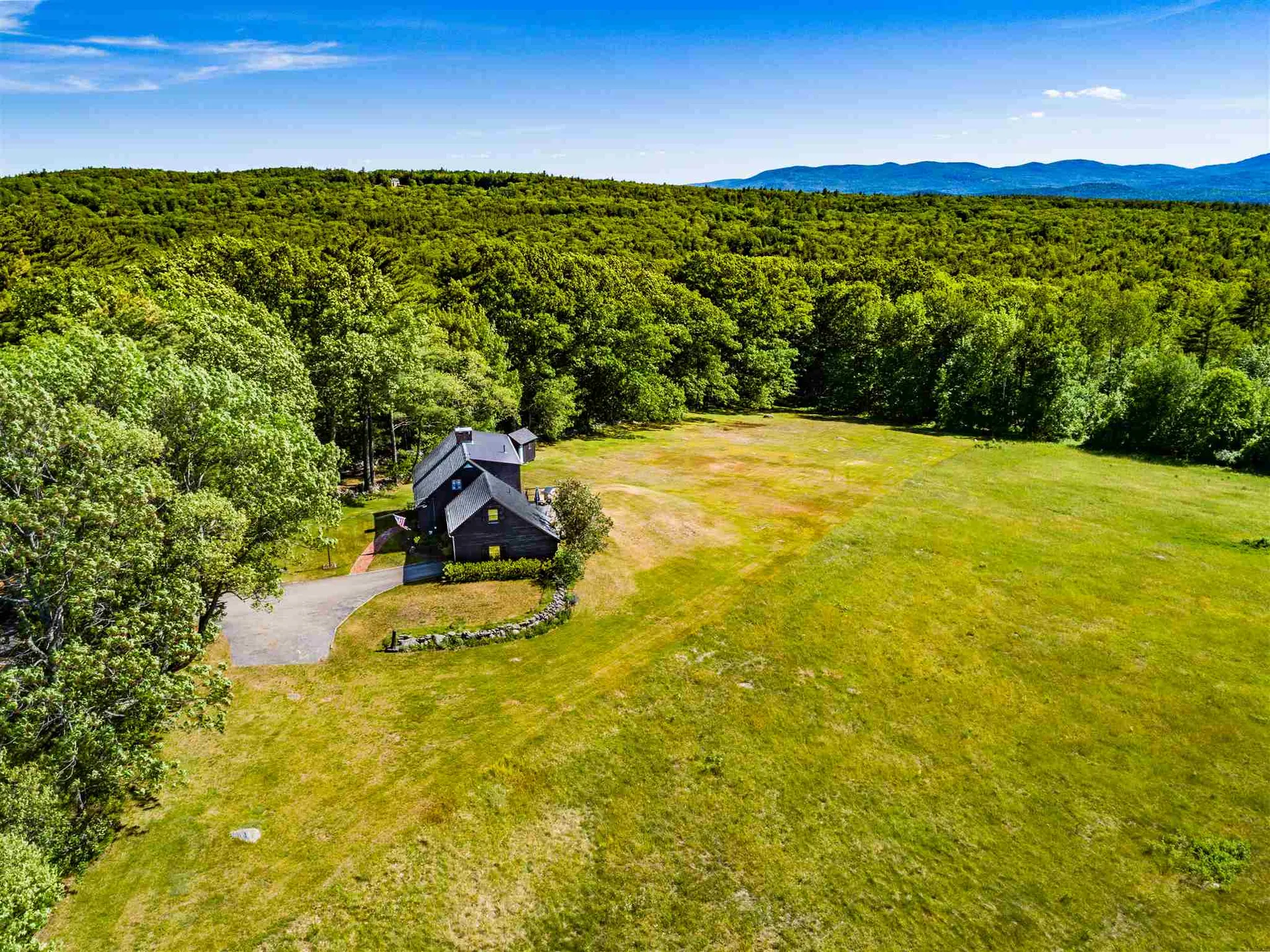 560 Pine Hill Road Wolfeboro NH 03894