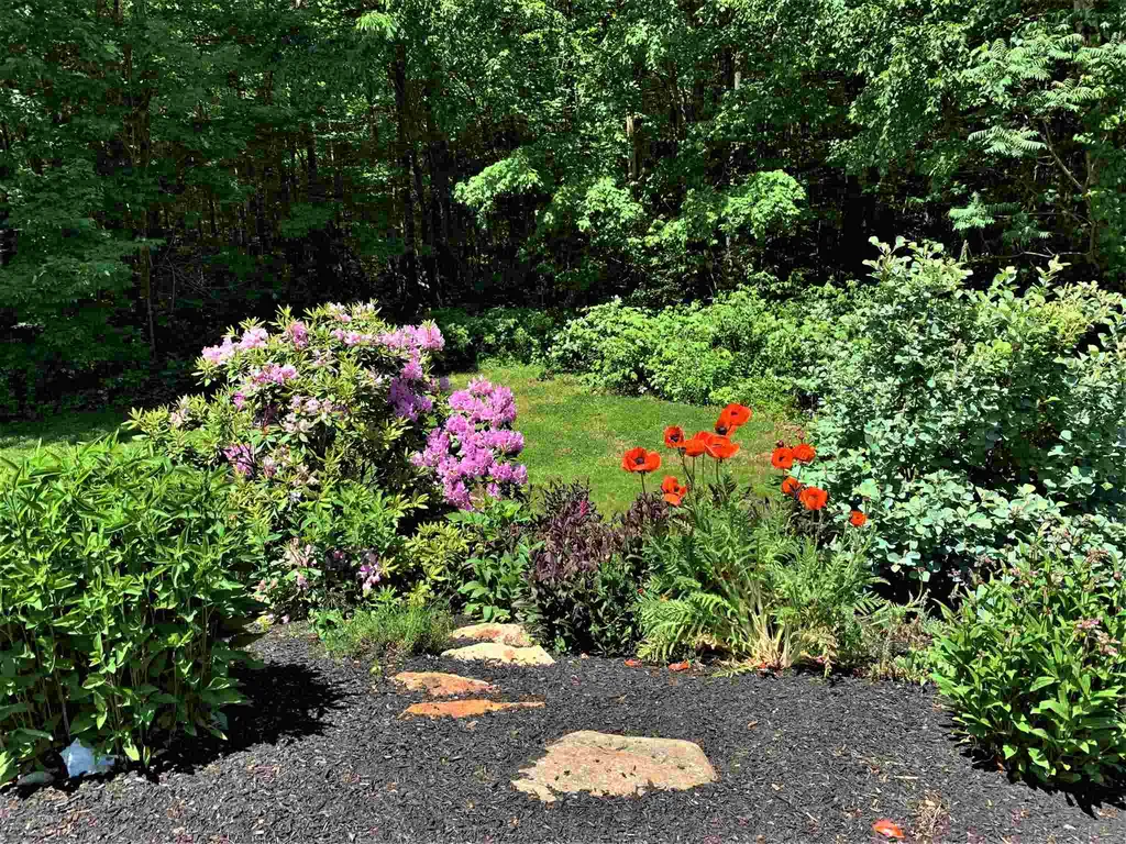 40 Locke Hill Lane Barrington NH 03825
