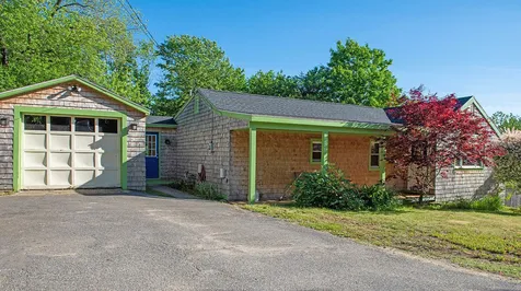 1 Howard Street Pembroke NH 03275