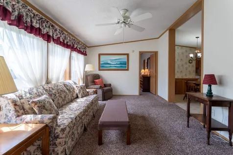 21 Seabreeze Drive North Hampton NH 03862