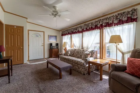 21 Seabreeze Drive North Hampton NH 03862