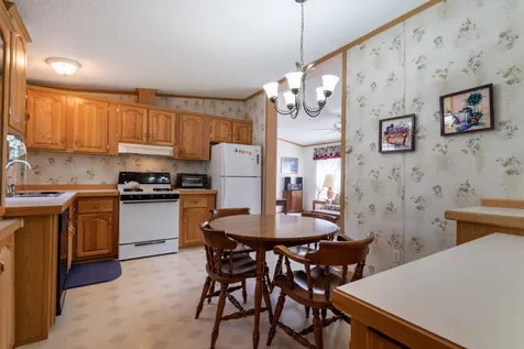21 Seabreeze Drive North Hampton NH 03862
