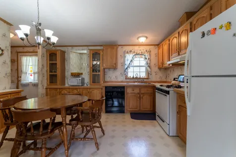 21 Seabreeze Drive North Hampton NH 03862
