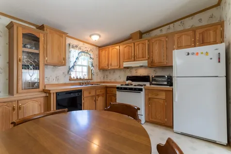 21 Seabreeze Drive North Hampton NH 03862