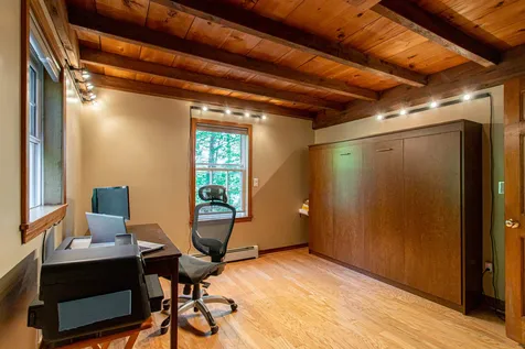 104 Pondview Road Weare NH 03281