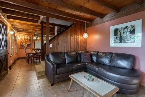 104 Pondview Road Weare NH 03281