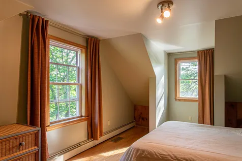 104 Pondview Road Weare NH 03281