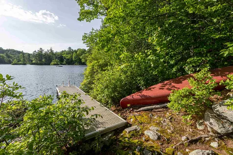 104 Pondview Road Weare NH 03281