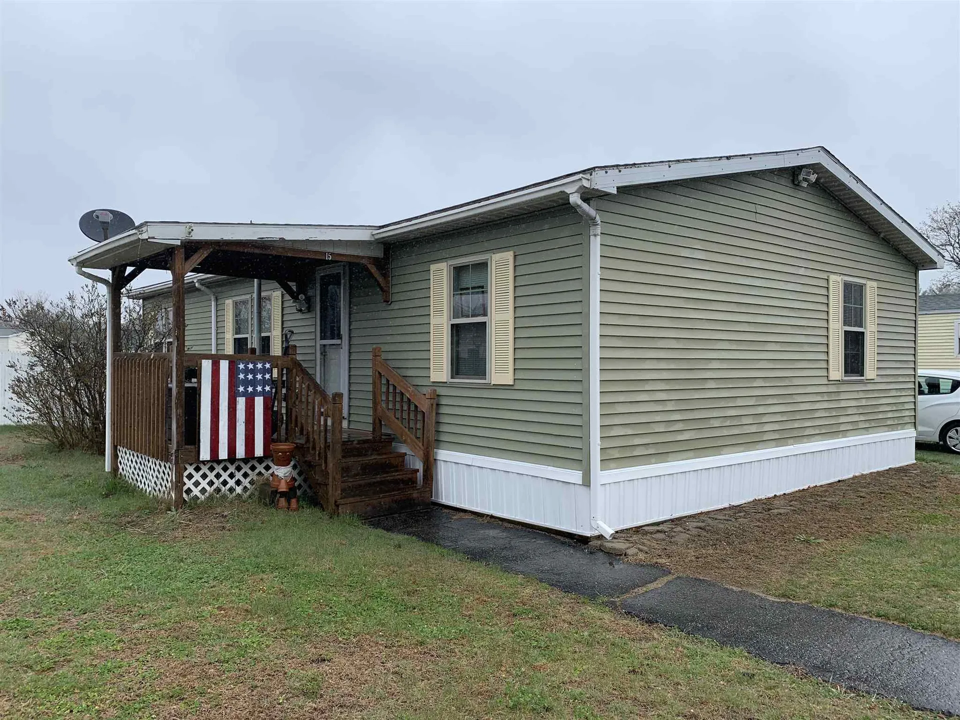 15 Day Lilly Lane Rochester NH 03868