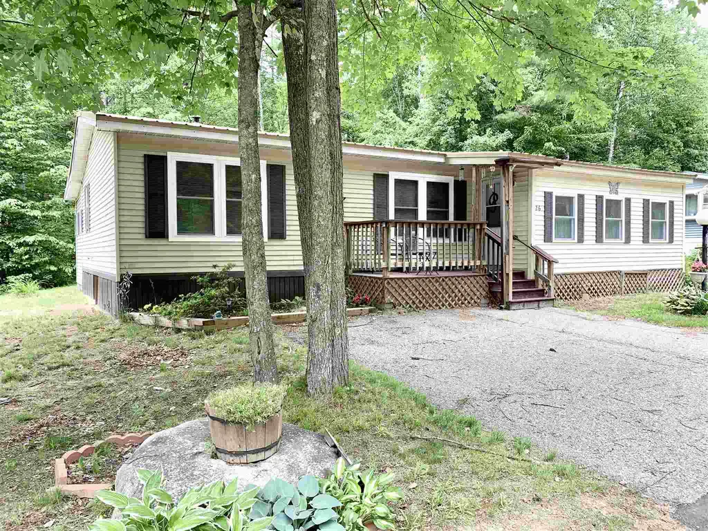 26 Brownstone Lane Rochester NH 03867