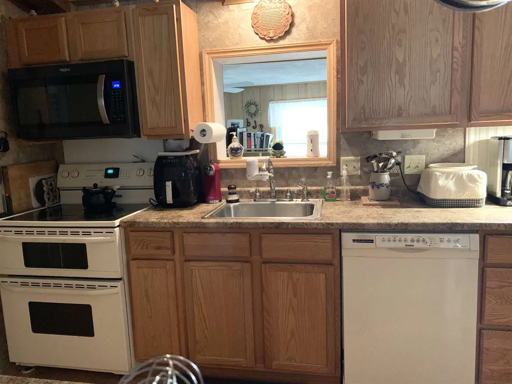 26 Brownstone Lane Rochester NH 03867