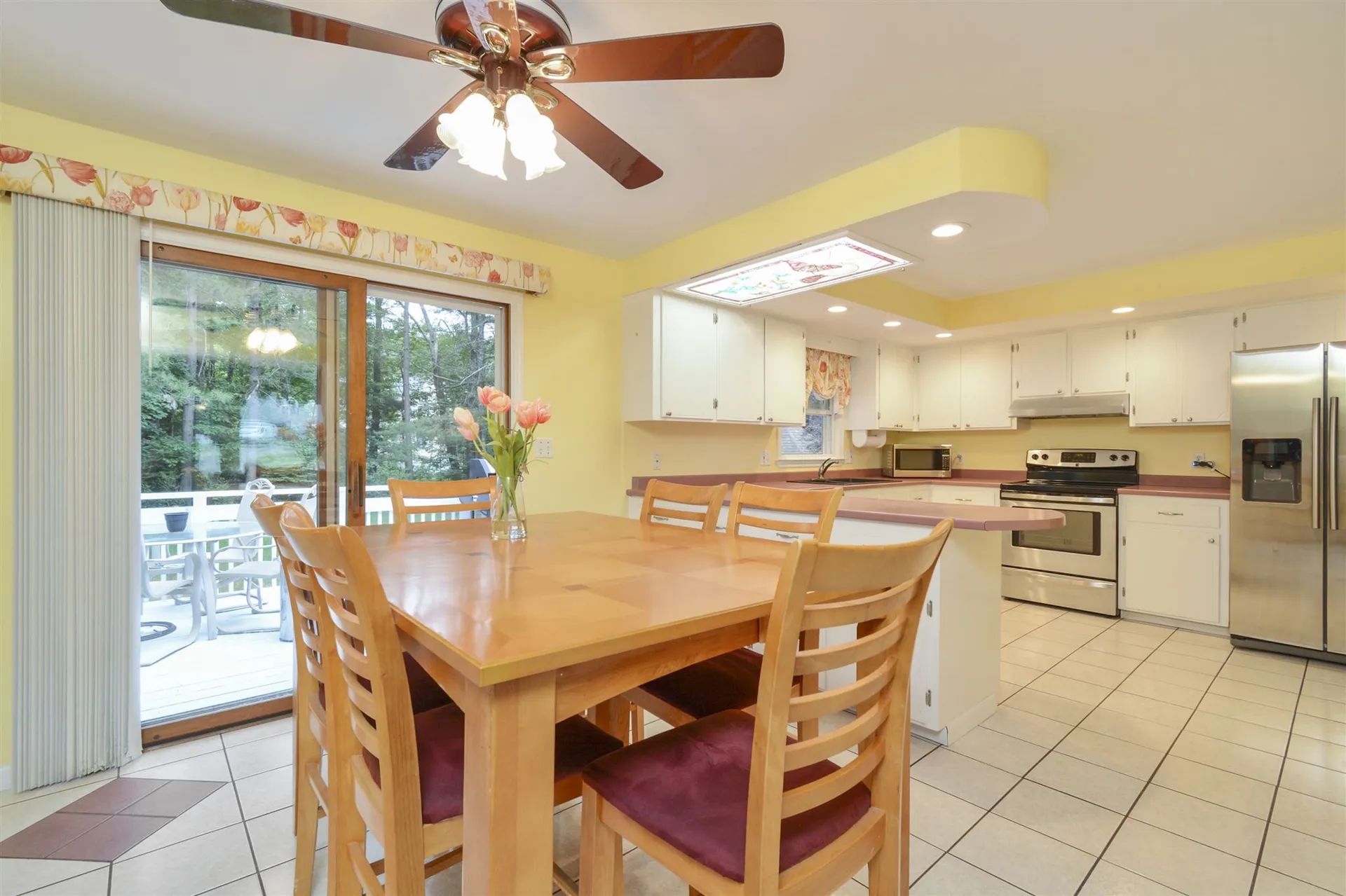 11 Beech Hill Drive Londonderry NH 03053