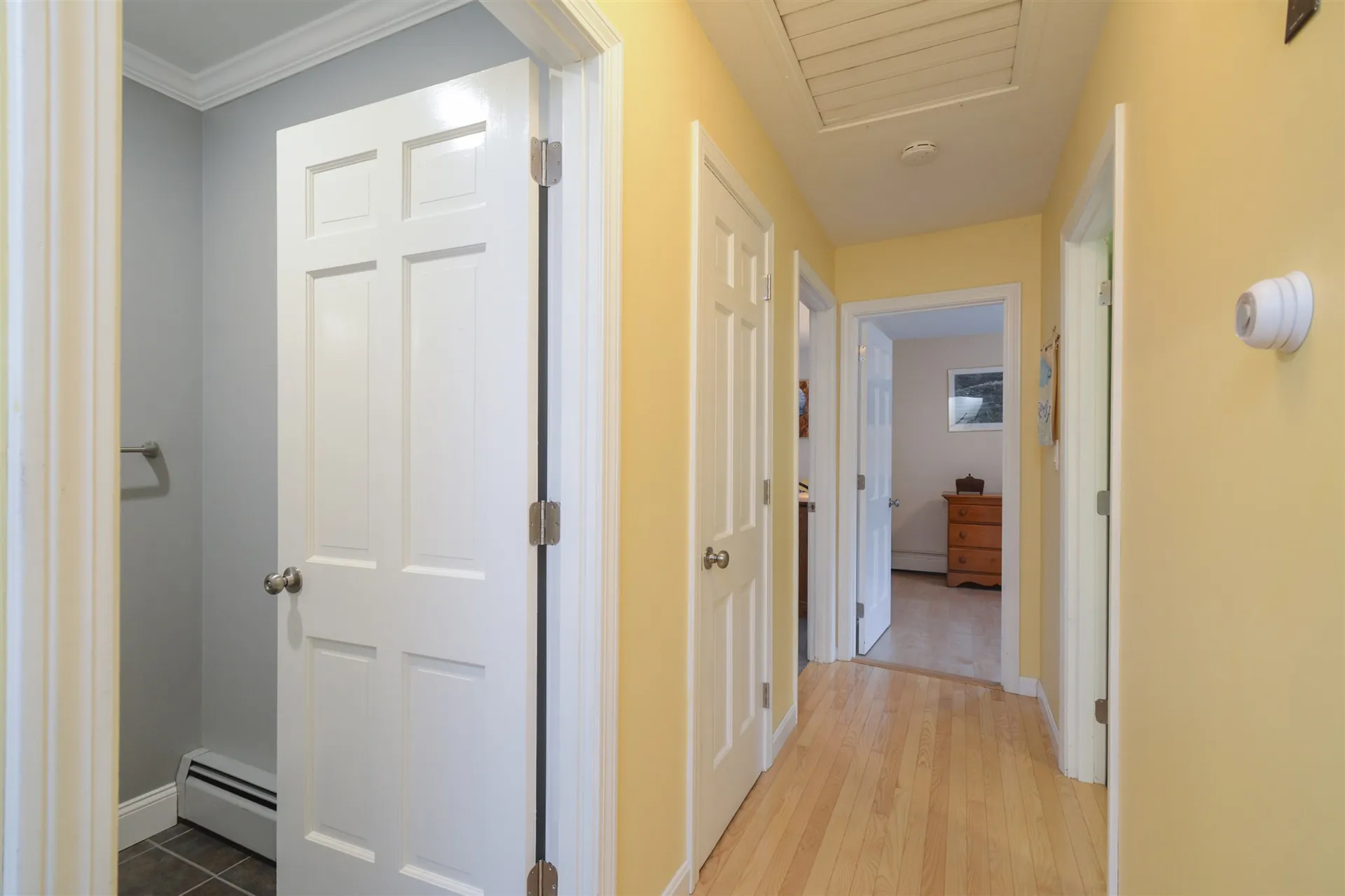 11 Beech Hill Drive Londonderry NH 03053