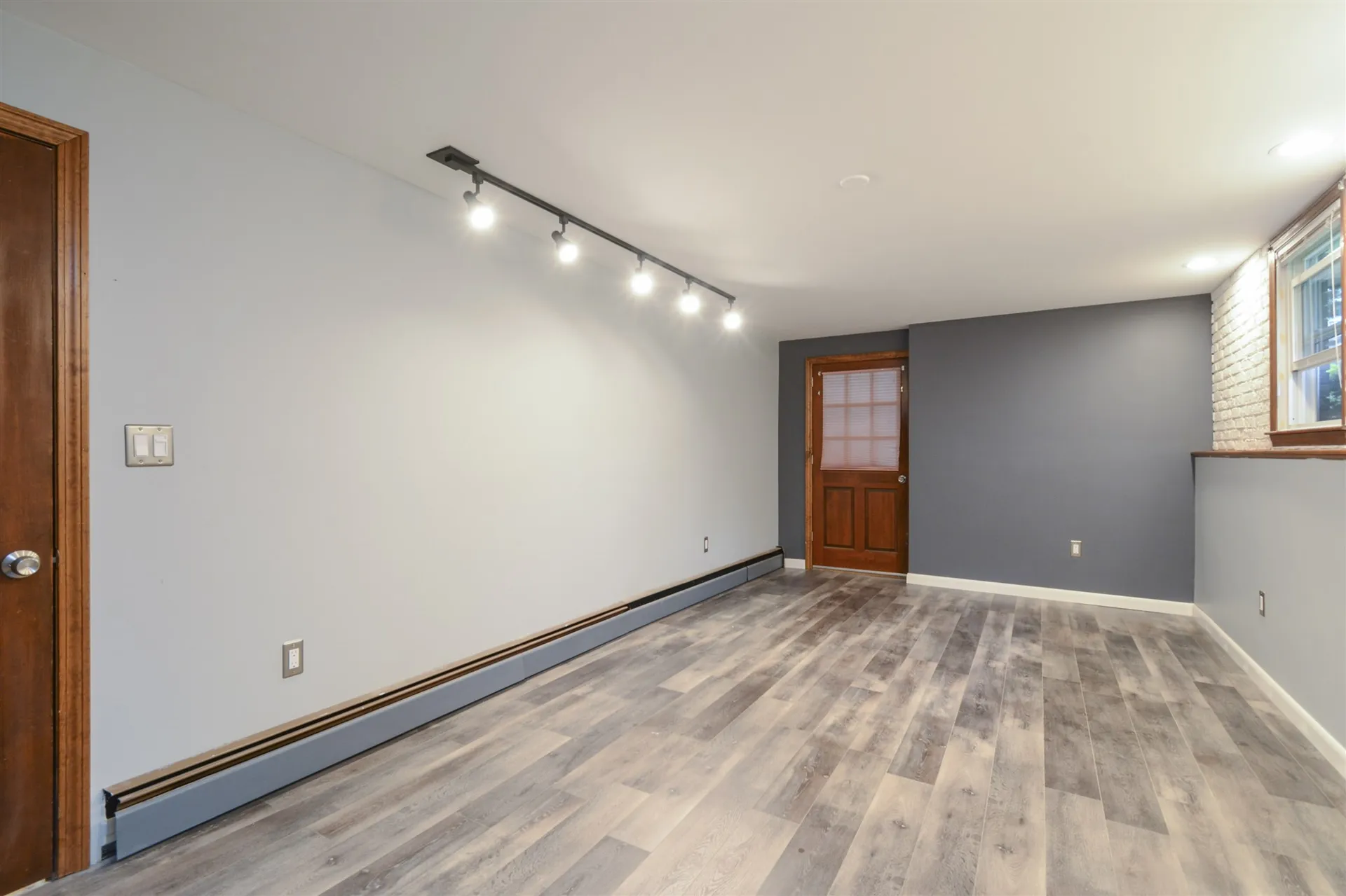 11 Beech Hill Drive Londonderry NH 03053