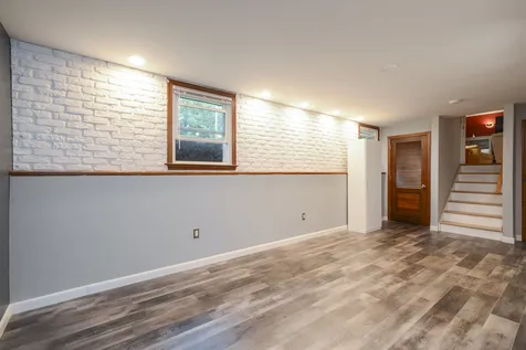 11 Beech Hill Drive Londonderry NH 03053