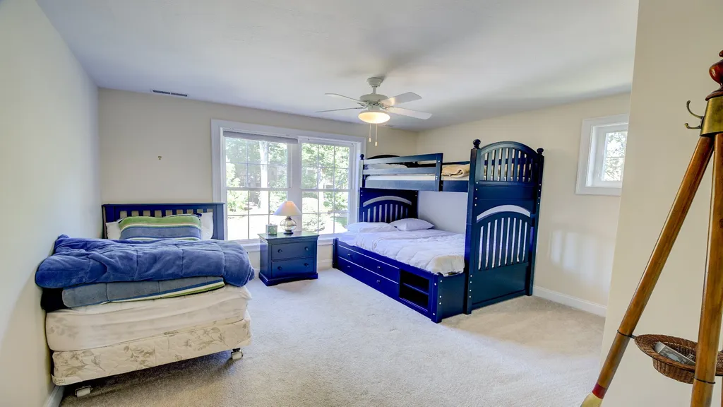 15 Fox Crossing Laconia NH 03246