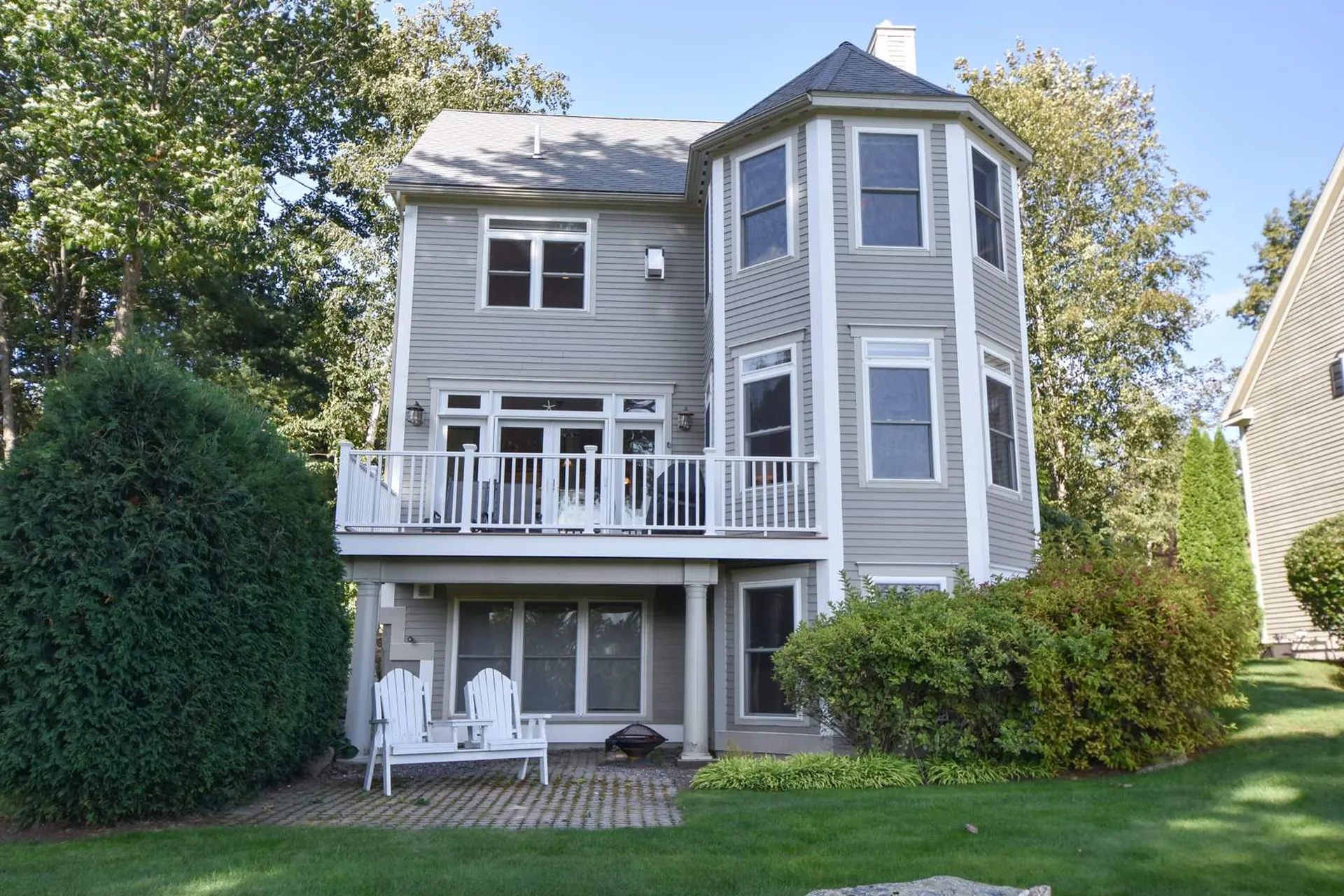15 Fox Crossing Laconia NH 03246