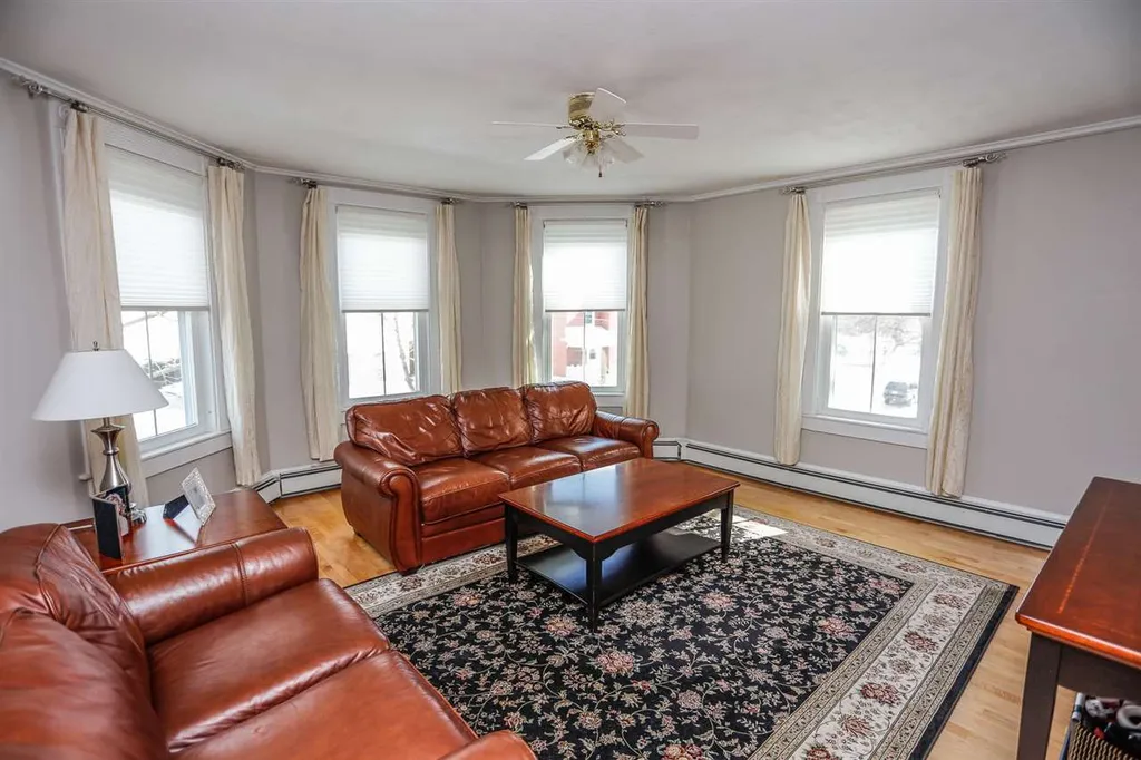 198 Walnut Street Manchester NH 03104