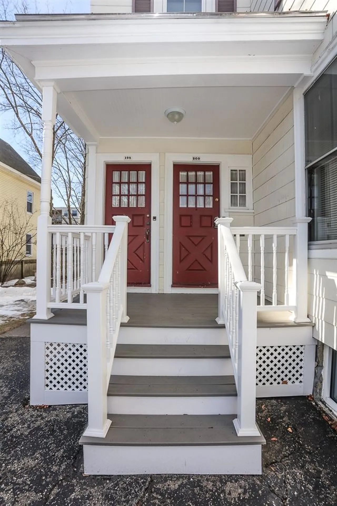 198 Walnut Street Manchester NH 03104