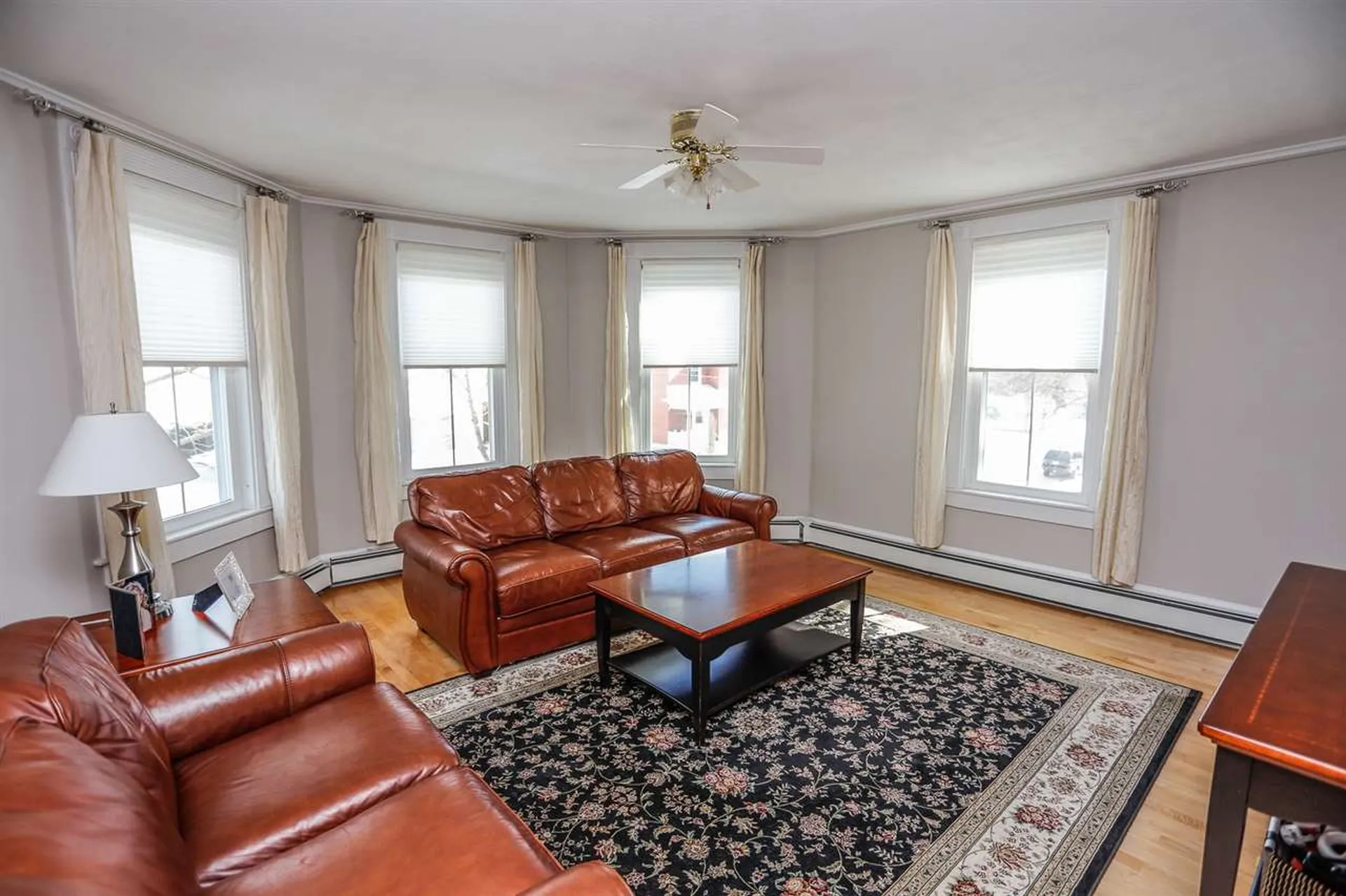 198 Walnut Street Manchester NH 03104