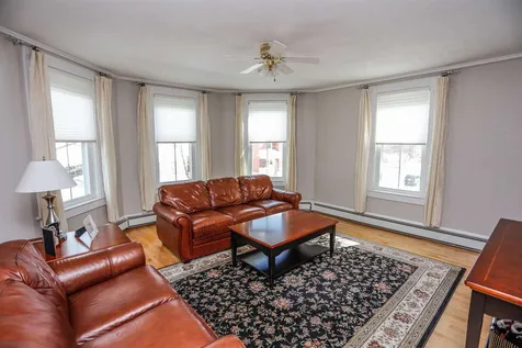 198 Walnut Street Manchester NH 03104