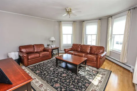 198 Walnut Street Manchester NH 03104
