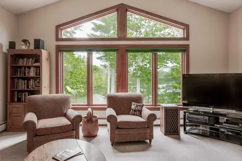 7 Kara Drive Chichester NH 03258