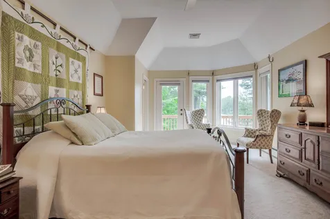 7 Kara Drive Chichester NH 03258
