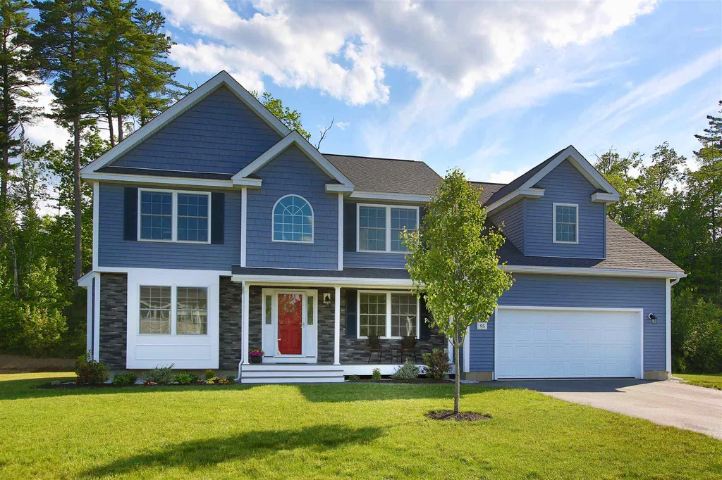 95 University Circle Hooksett NH 03106