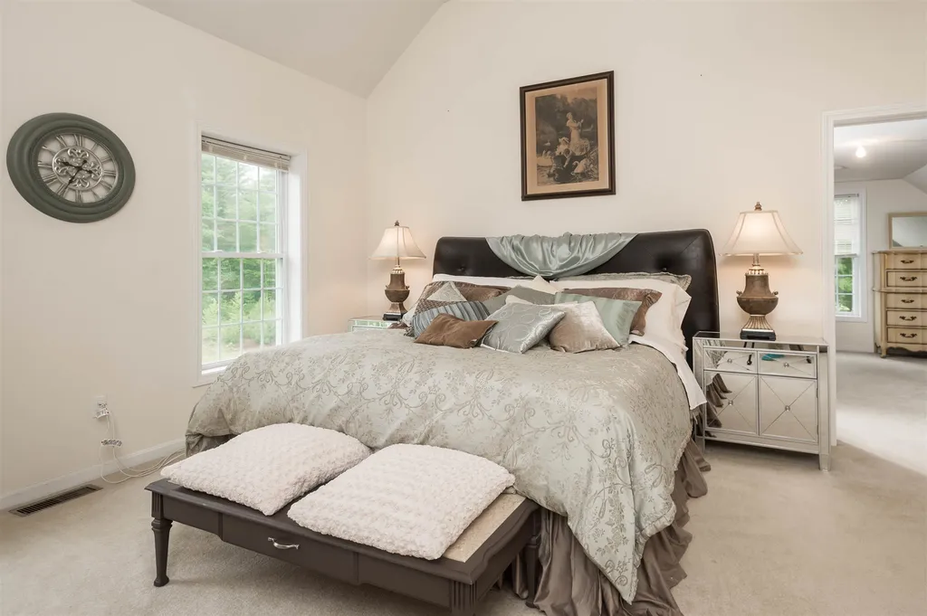 23 Thurston Drive Lee NH 03861