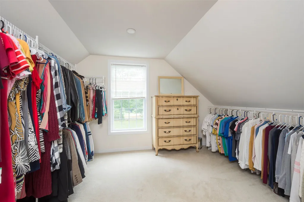 23 Thurston Drive Lee NH 03861